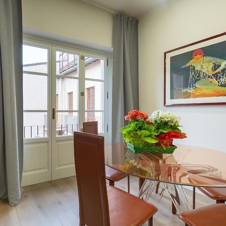 Stunning & Luxurious 1Br Apt 1 Min Walk By Duomo Florencja Zewnętrze zdjęcie