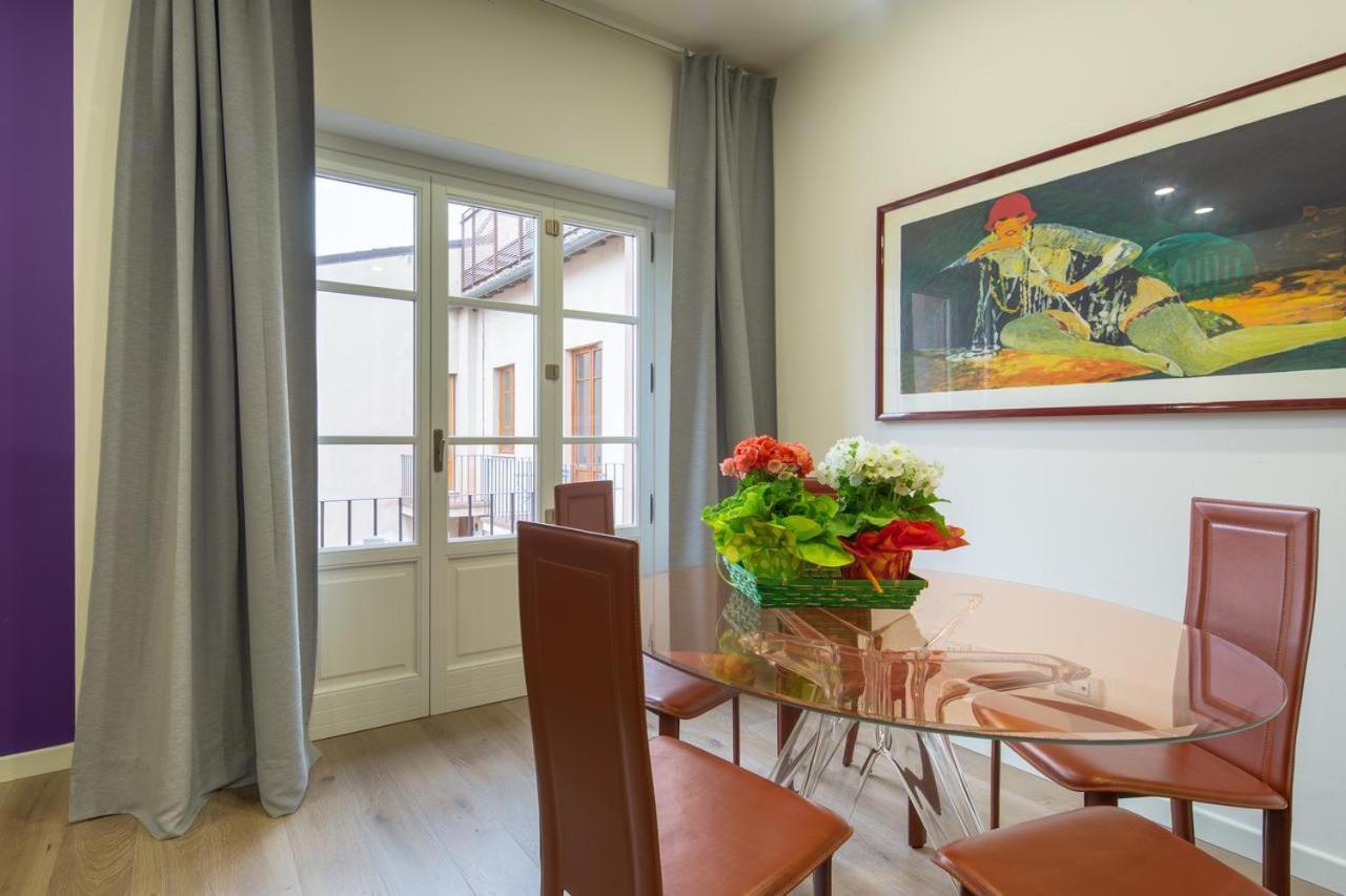 Stunning & Luxurious 1Br Apt 1 Min Walk By Duomo Florencja Zewnętrze zdjęcie