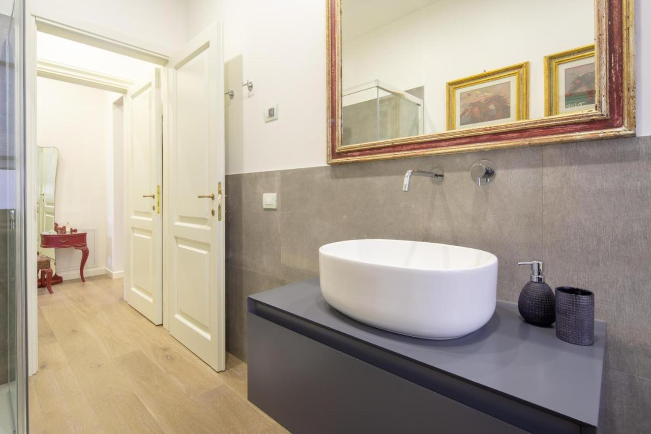Stunning & Luxurious 1Br Apt 1 Min Walk By Duomo Florencja Zewnętrze zdjęcie
