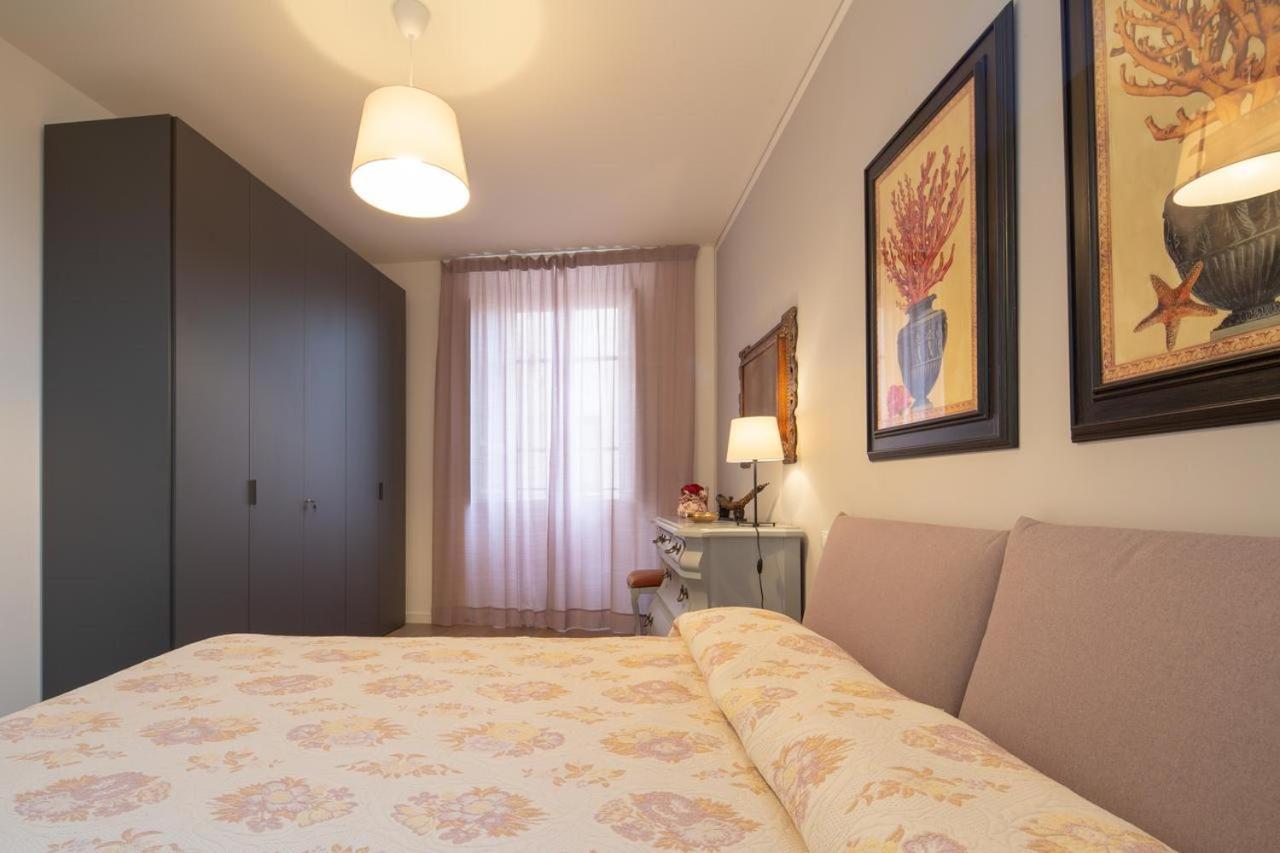 Stunning & Luxurious 1Br Apt 1 Min Walk By Duomo Florencja Zewnętrze zdjęcie